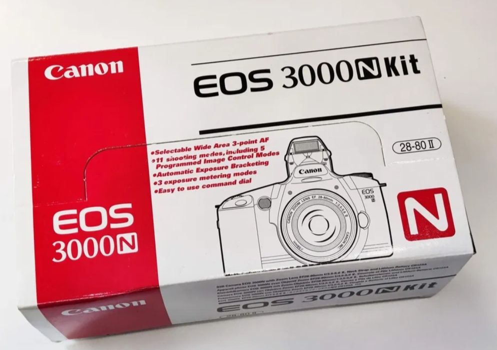 Фотоапарат Canon Eos 3000n