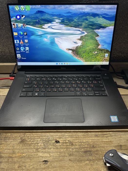 Ноутбук Dell XPS 9570 / 15,6" FHD IPS / Intel core i5 8300H / RAM 16GB / SSD 256GB NVMe / NVIDIA GeForce GTX1050-4GB Б/в