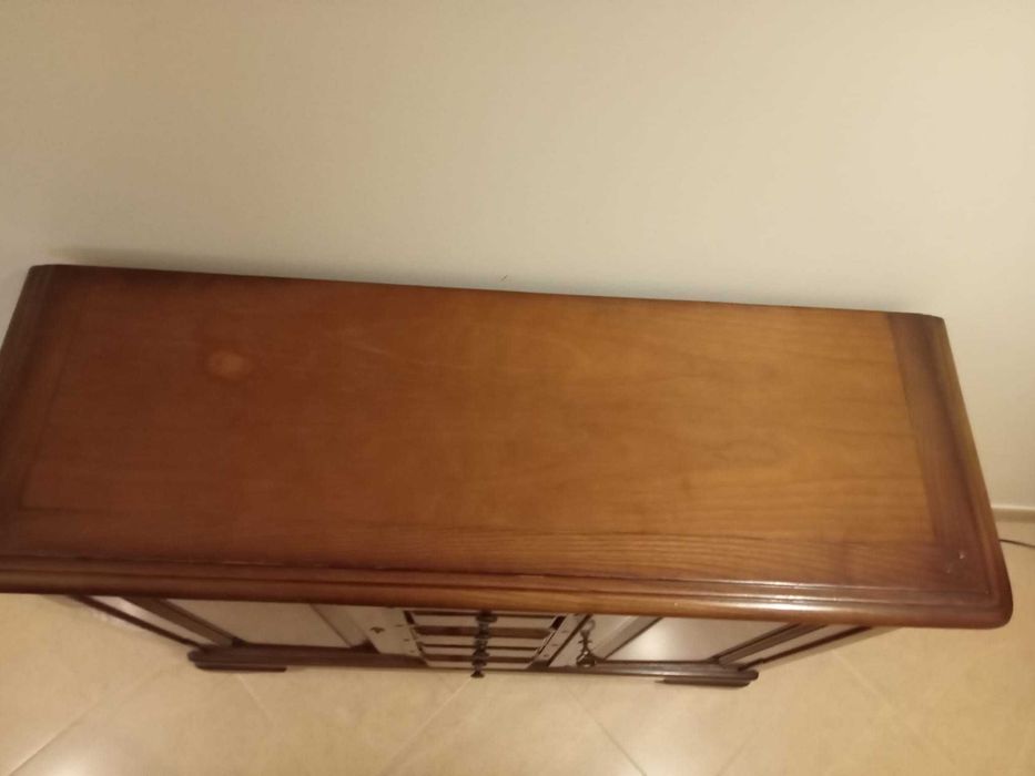 Móvel de entrada com qualidade