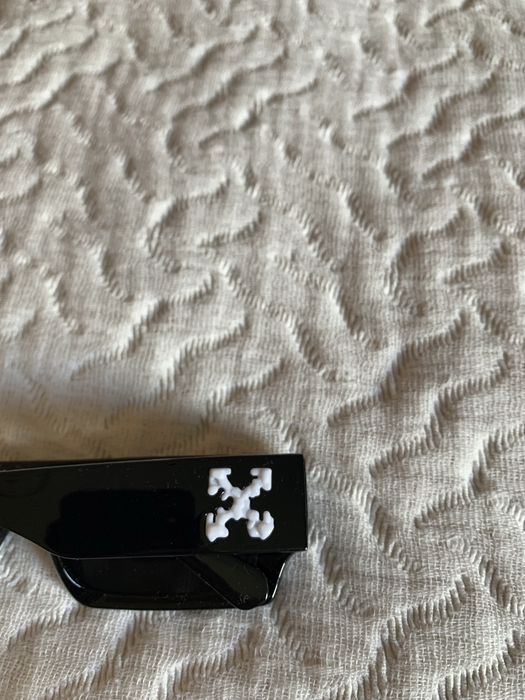 Óculos de Sol Off-White