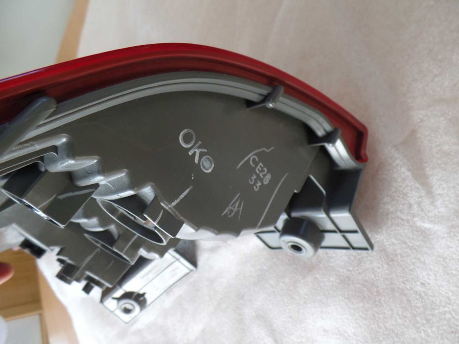 Sie6 Lampa lewa tylna honda crv IV crv-IV oryginalna przedlift BDB stan