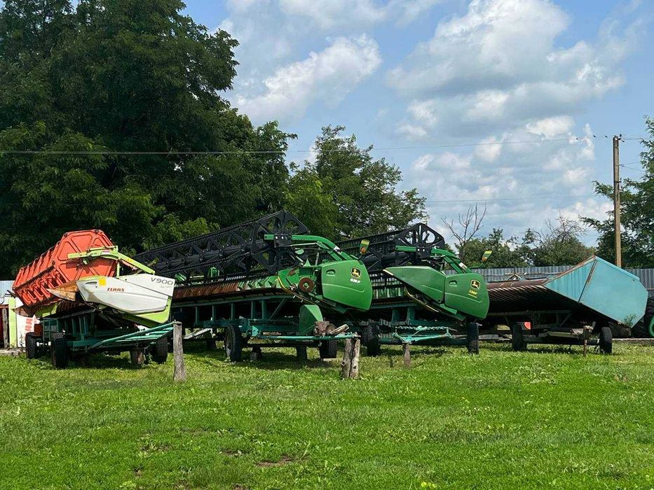 Разборка Claas комбайнів