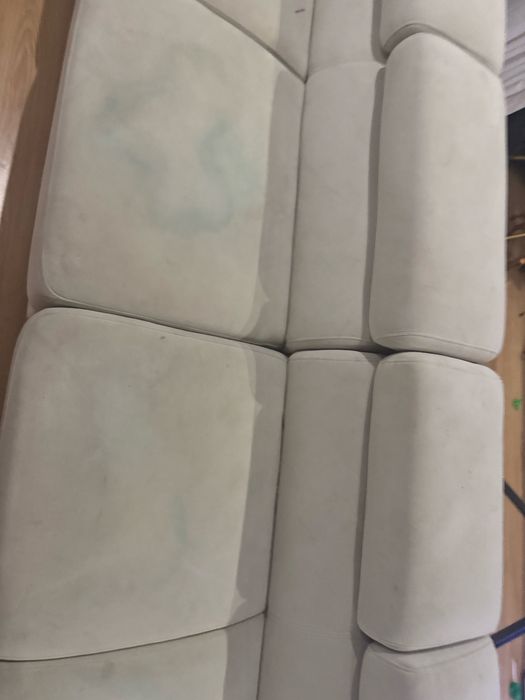 Sofa beje grande