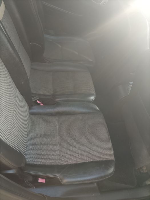 Peugeot 307 SW – 7 Lugares foto 4
