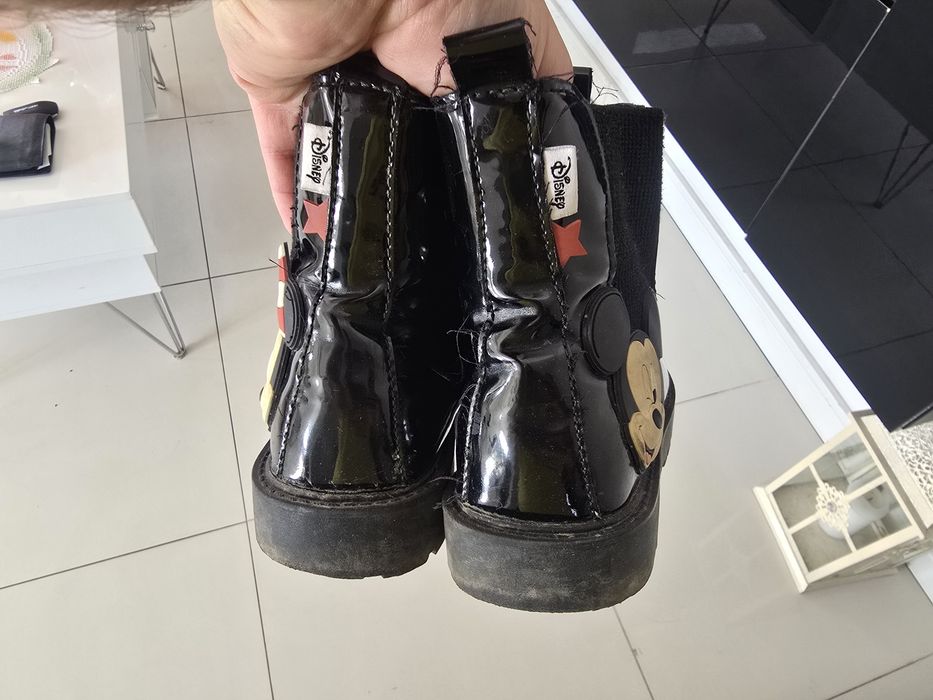 Zara botki lakierowane czarne myszką Mickey 37