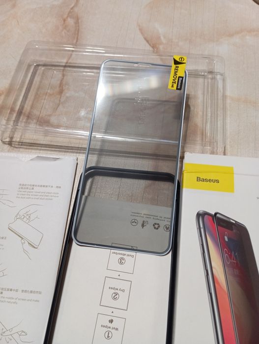 Продам защитное стекло на телефон