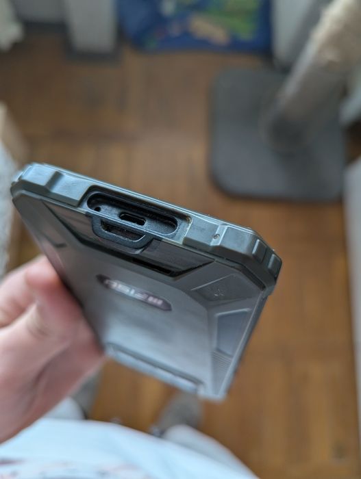 Телефон F150 4/32