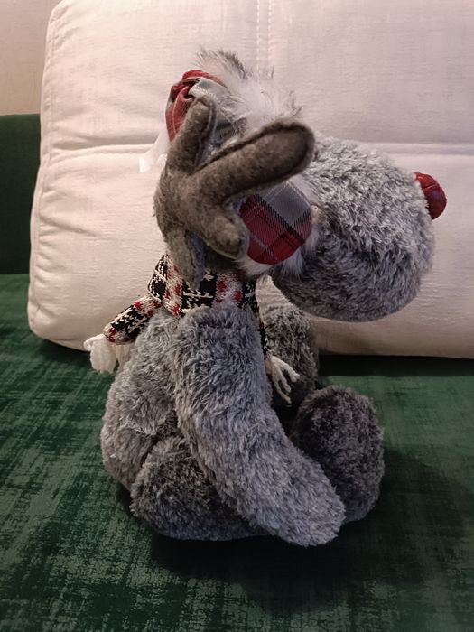 Олень, ведмедик ( м'які іграшки)