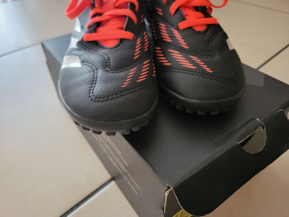 Turfy Adidas 35,5