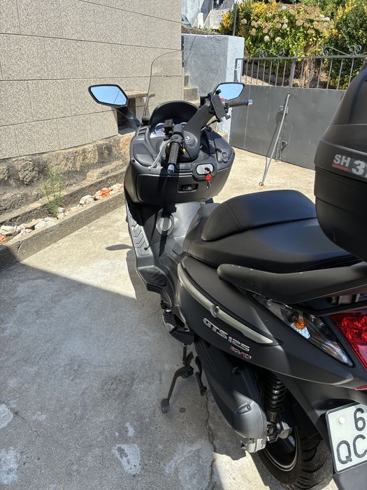 Sym gts 125( ler descricao)