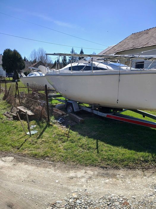 Jacht żaglowy Phobos 19