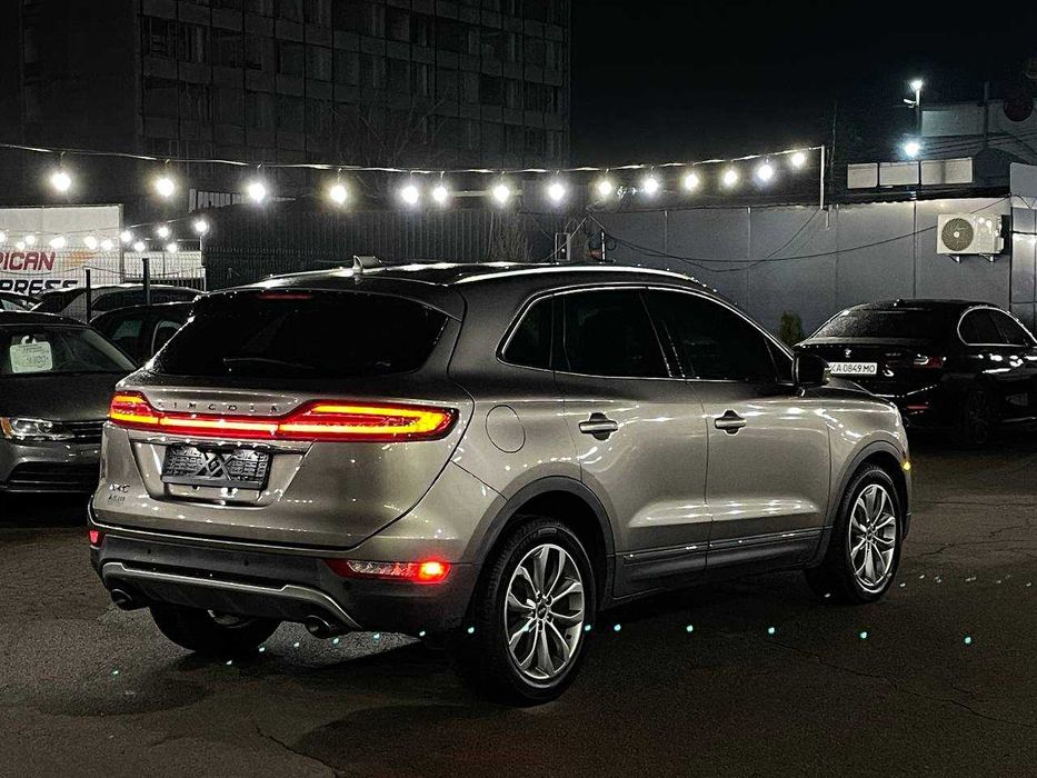Lincoln MKC 2019 в розтермінування від 17000 грн/м