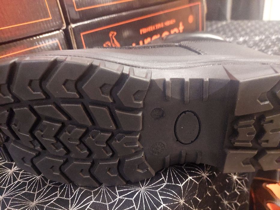 Buty wysokie YATO 43