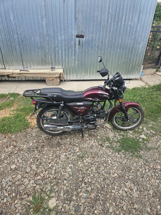 Продам Mustang fit 125
