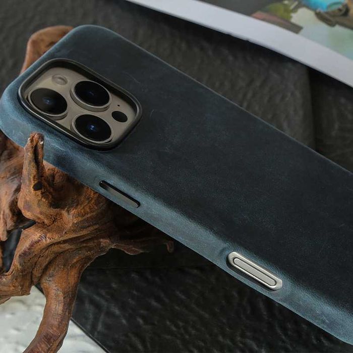 Премиум чехол кожаный чохол iphone 16 pro max Magsafe