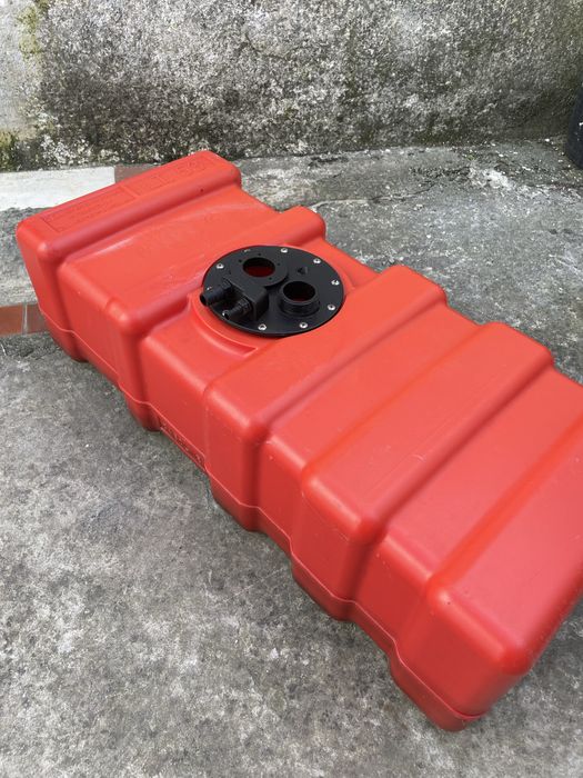 Deposito de Combustivel 53 litros para barco