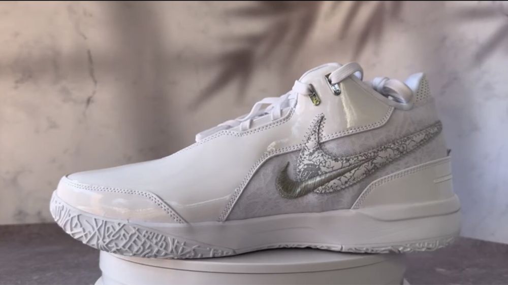 Баскетбольні Кросівки LeBron NXXT Gen AMPD (Розмір 48) FJ1566-102