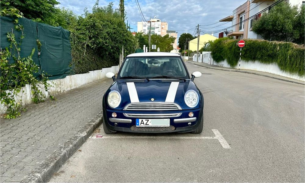 MINI Cooper 1.6 BMW 120cv - Azul e Teto Stripes Brancas - 2003 R50
