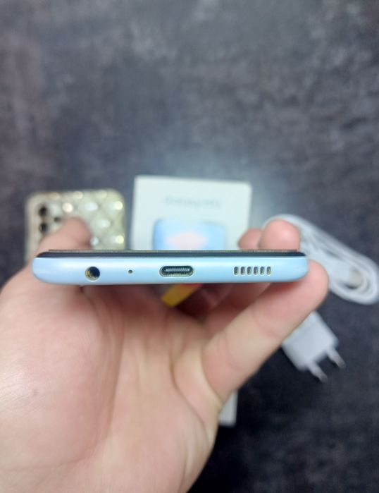 Samsung m13 4/64 Чудовий стан!