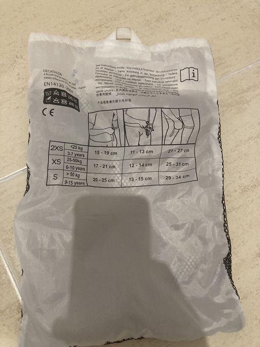 Conjunto cotoveleiras joalheiras