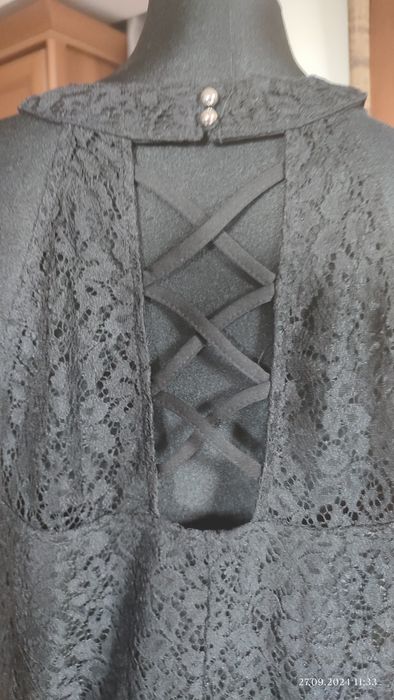 Sukienka koronkowa sliczna