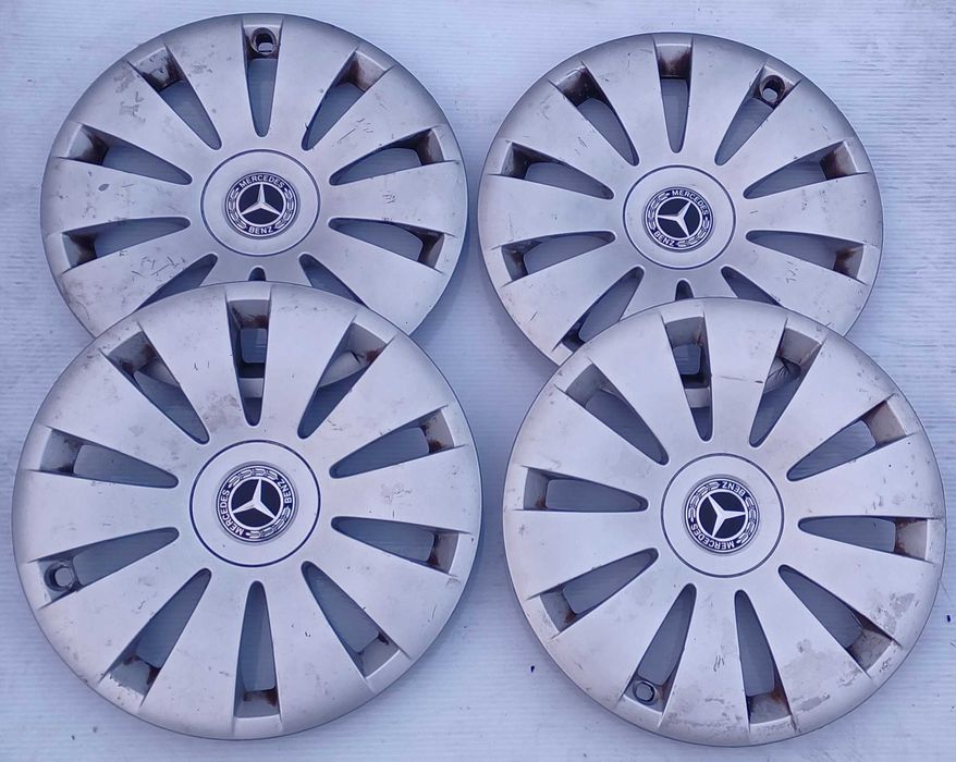 Mercedes / B Klasa / Oryginalne kołpaki / W247 / 4 sztuki