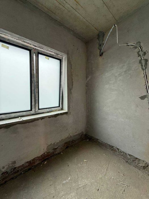 Продаю новий сучасний котедж з правом власності у Львові