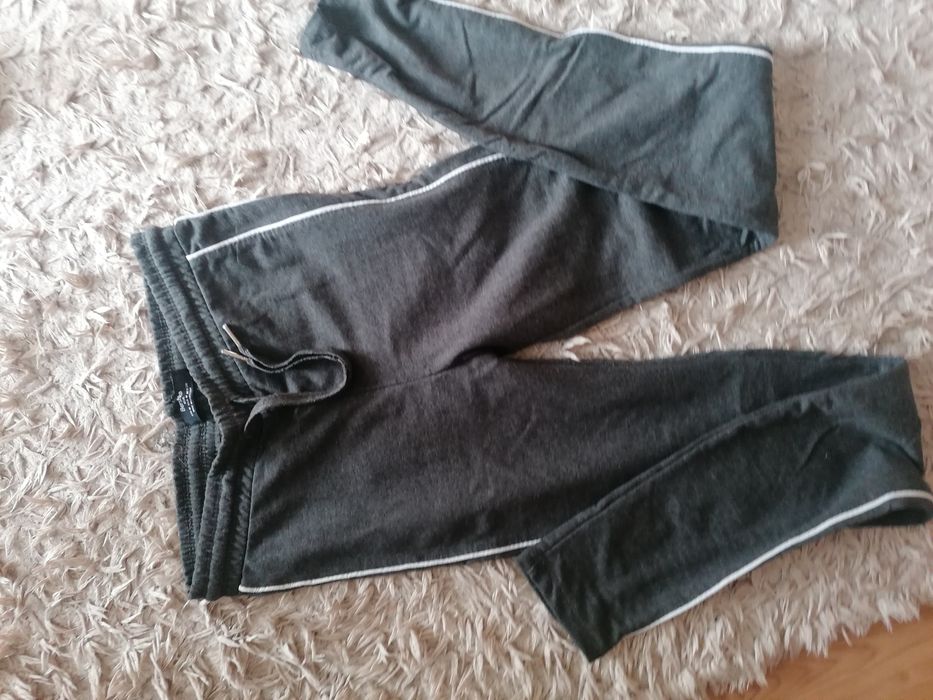 Dresy bershka Spodnie dresowe