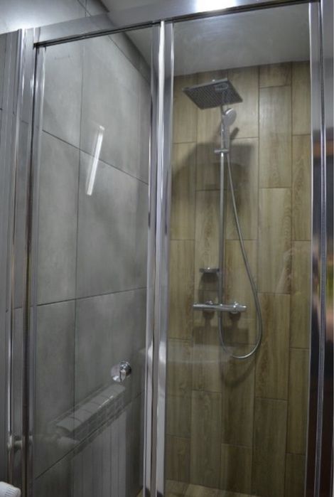 210/2 Сруб с бассейном баней и чаном