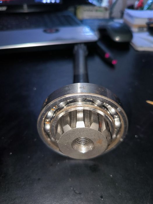 Вал отбора мощности.