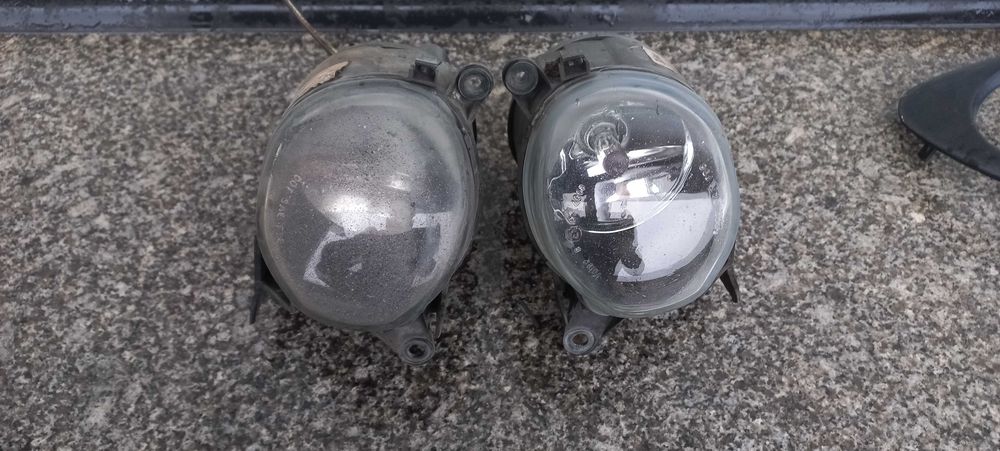 Farol de Nevoeiro Para-Choques Audi A4 B5 8D Facelift 1999 a 2001 Original