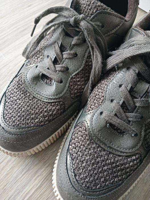 Damskie sneakersy marki Wittchen 39