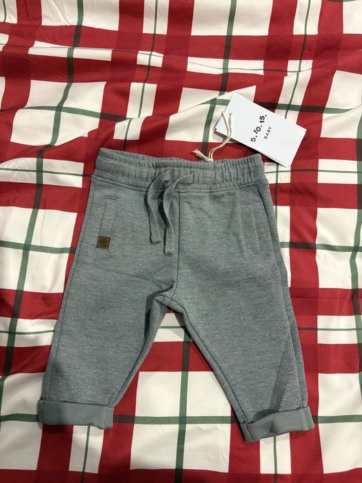 Szare spodenki rozmiar 68