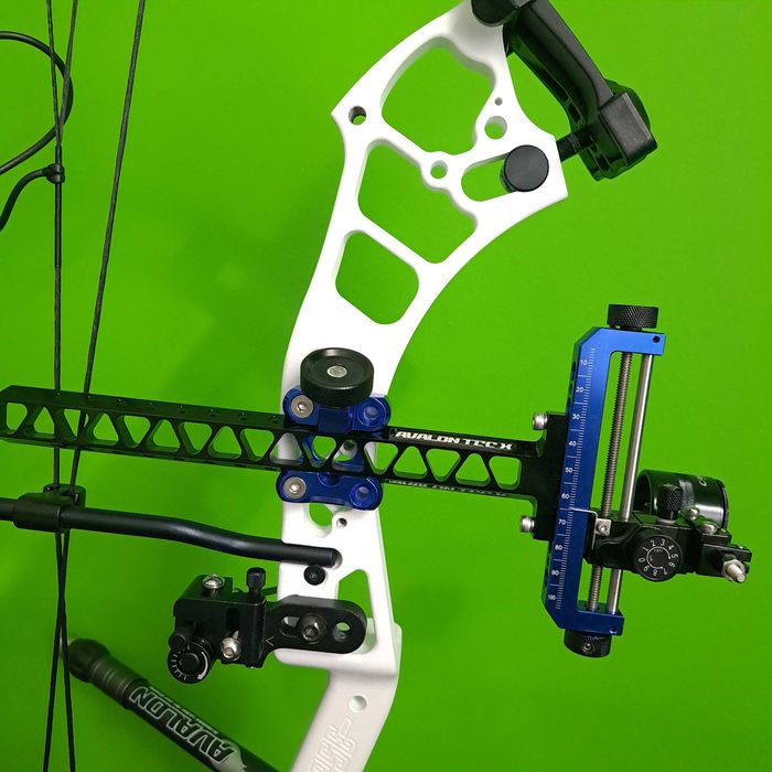 PSE Stinger Max SS (2020) – łuk bloczkowy z pełnym wyposażeniem