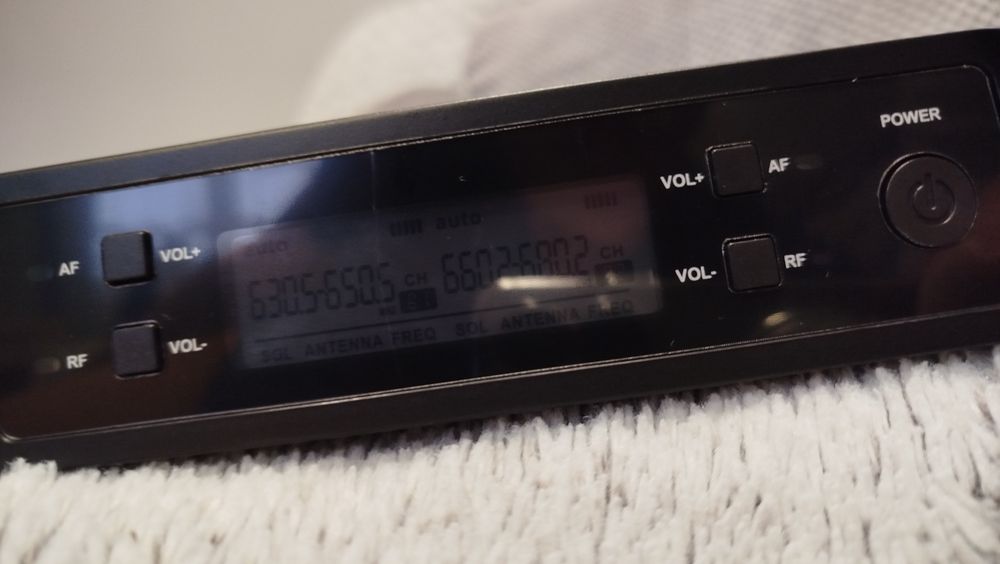 Karaoke + 2 mikrofony, profesjonalny zestaw bezprzewodowy