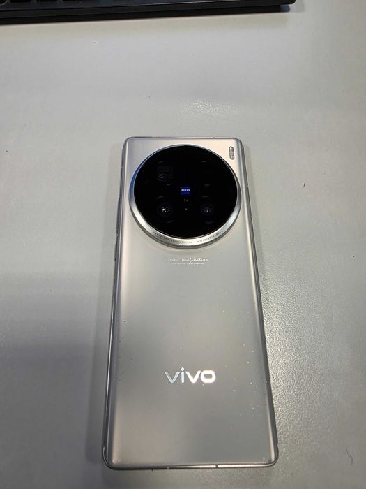 VIVO x100 ultra 256gb