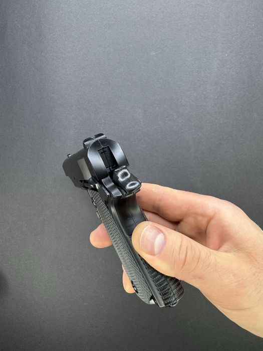 Іграшковий пістолет ZM22 Original