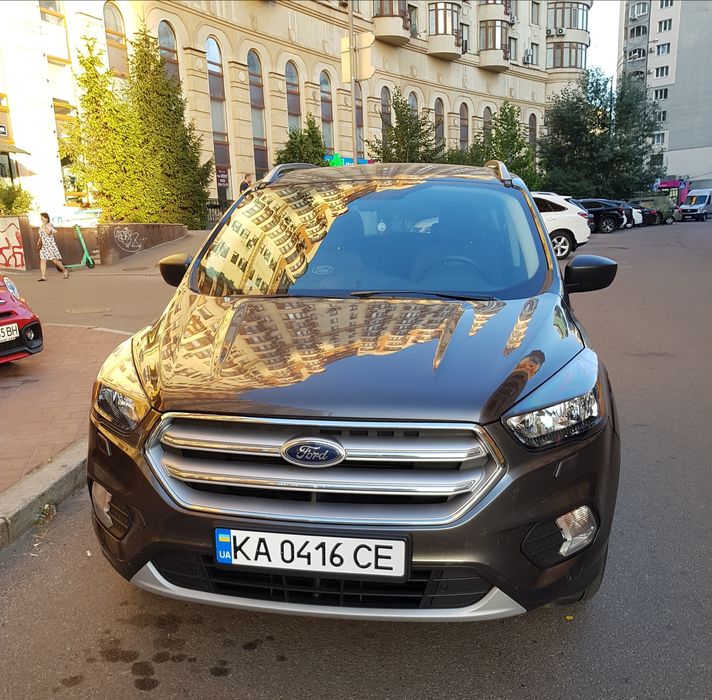 Ford Escape "S" 2.5 газ/ бензин