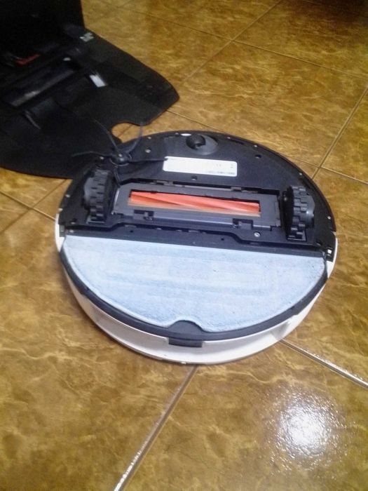 Roborock s7 pro ultra powystawowy
 robot brrobota do