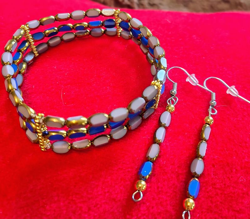 Nowy komplet biżuterii