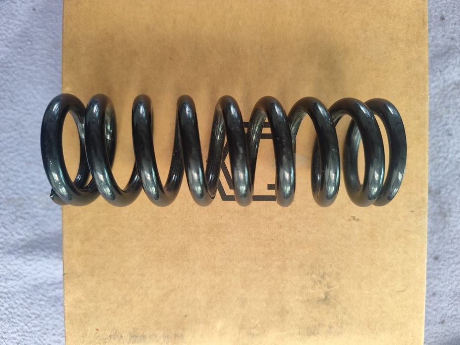Пружина на амортизатор FOXSHOX