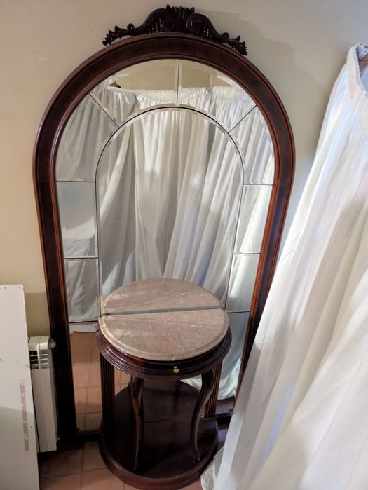 Movel de entrada com espelho e gaveta com pedra de mármore