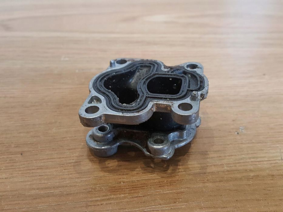 Husqvarna 435 Podstawa Gaźnika Mocowanie