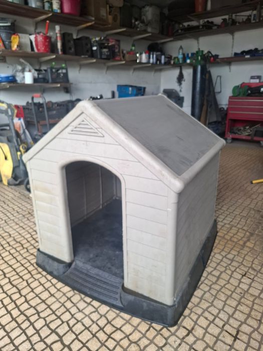 Vendo casota de cão como nova