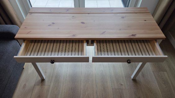 IKEA biurko Hemnes w bardzo dobrym stanie