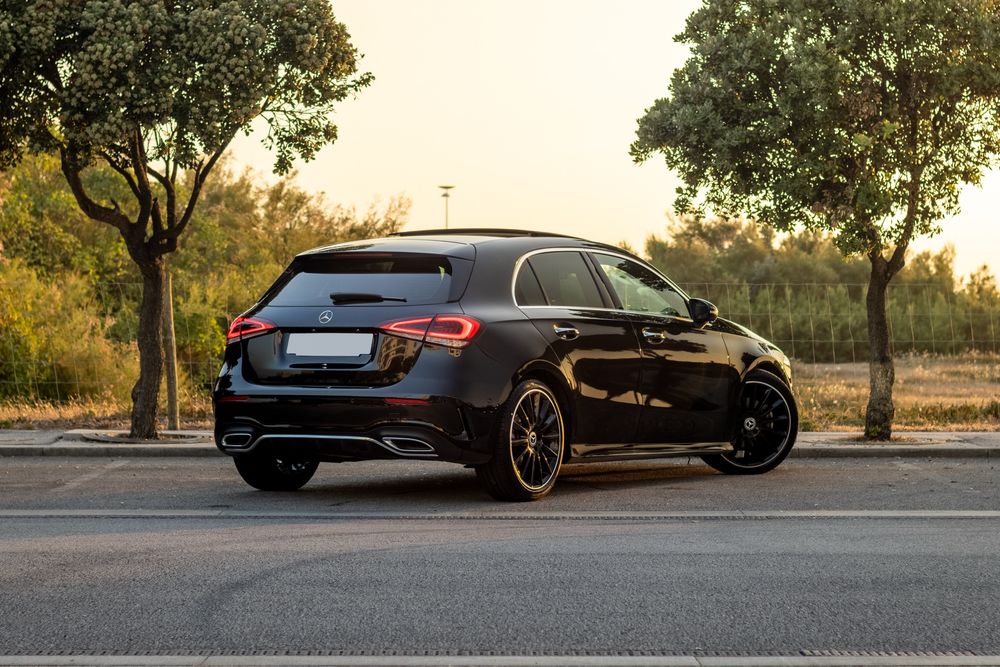 Classe A 180d AMG LINE Aut.Full Extras/GARANTIA