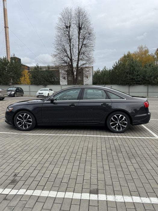 AUDI A6C7  2013 року