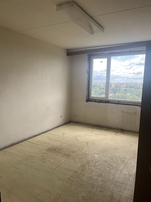 Продаж трикімнатної квартири. Можливо по сертифікату.