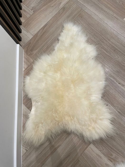 Skóry owcze, skóra owcza, futro, dywany,Dekoracja