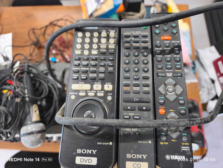conjunto Hi-Fi dos anos 90 em excelente estado